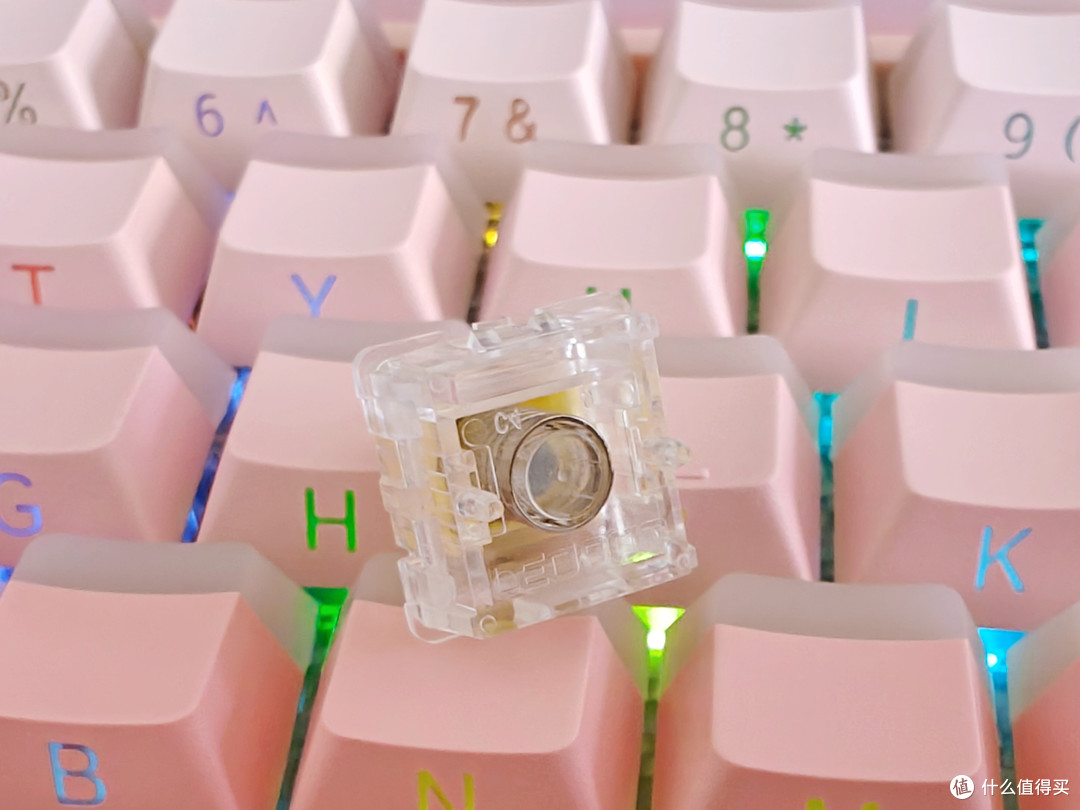 一“键”倾心,邂逅春日限定浪漫粉——狼蛛HERO 68 HE磁轴键盘