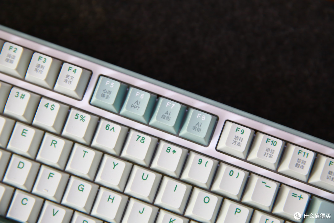 机械键盘新形态——RK R87PRO AI四模键盘使用评测