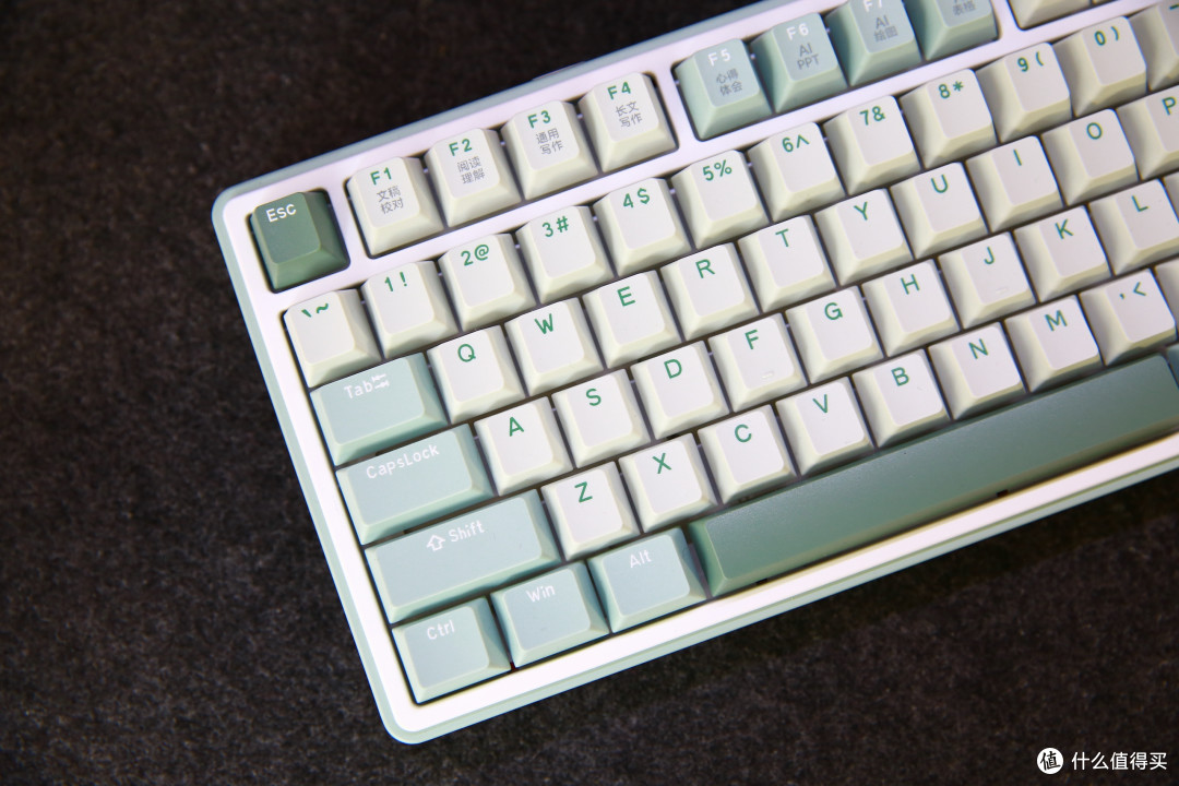 机械键盘新形态——RK R87PRO AI四模键盘使用评测