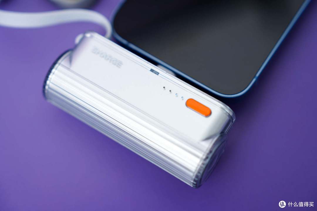 手机电量告急别慌!闪极Mini2成通勤旅行“续命神器”