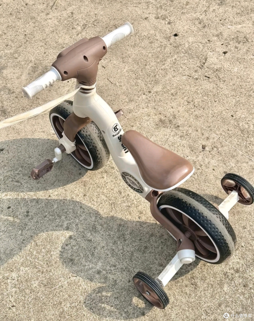 倍贝乐三轮平衡车:稳当安全的选择
