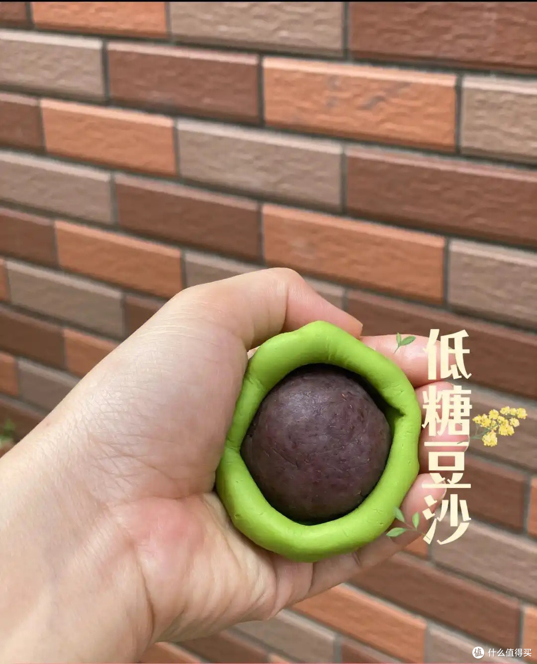 清明至，青团香，一口青团养健康