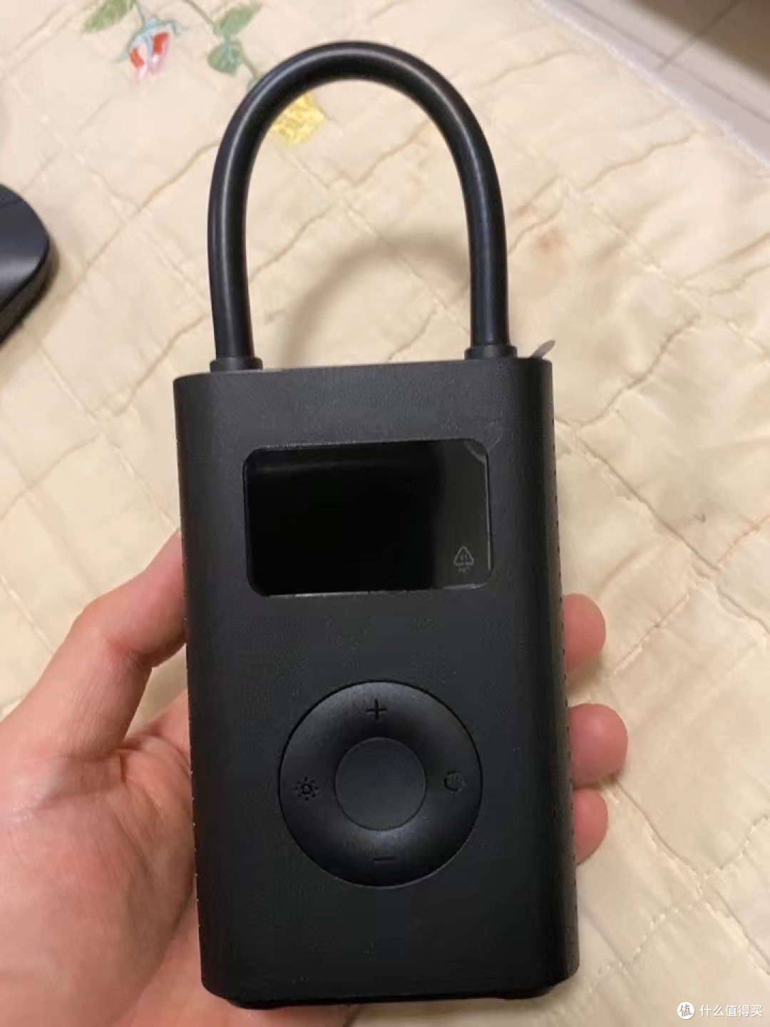 清明出行,小米汽车自动打气泵真能救命!