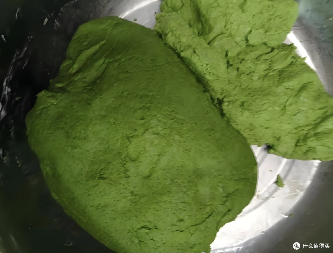 咬一口春天，解锁蒿子粑粑的春日密码