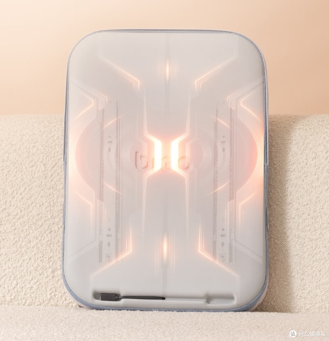 倍轻松(breo)Back 5腰部按摩器:揉捏热敷俱全,专业级按摩体验