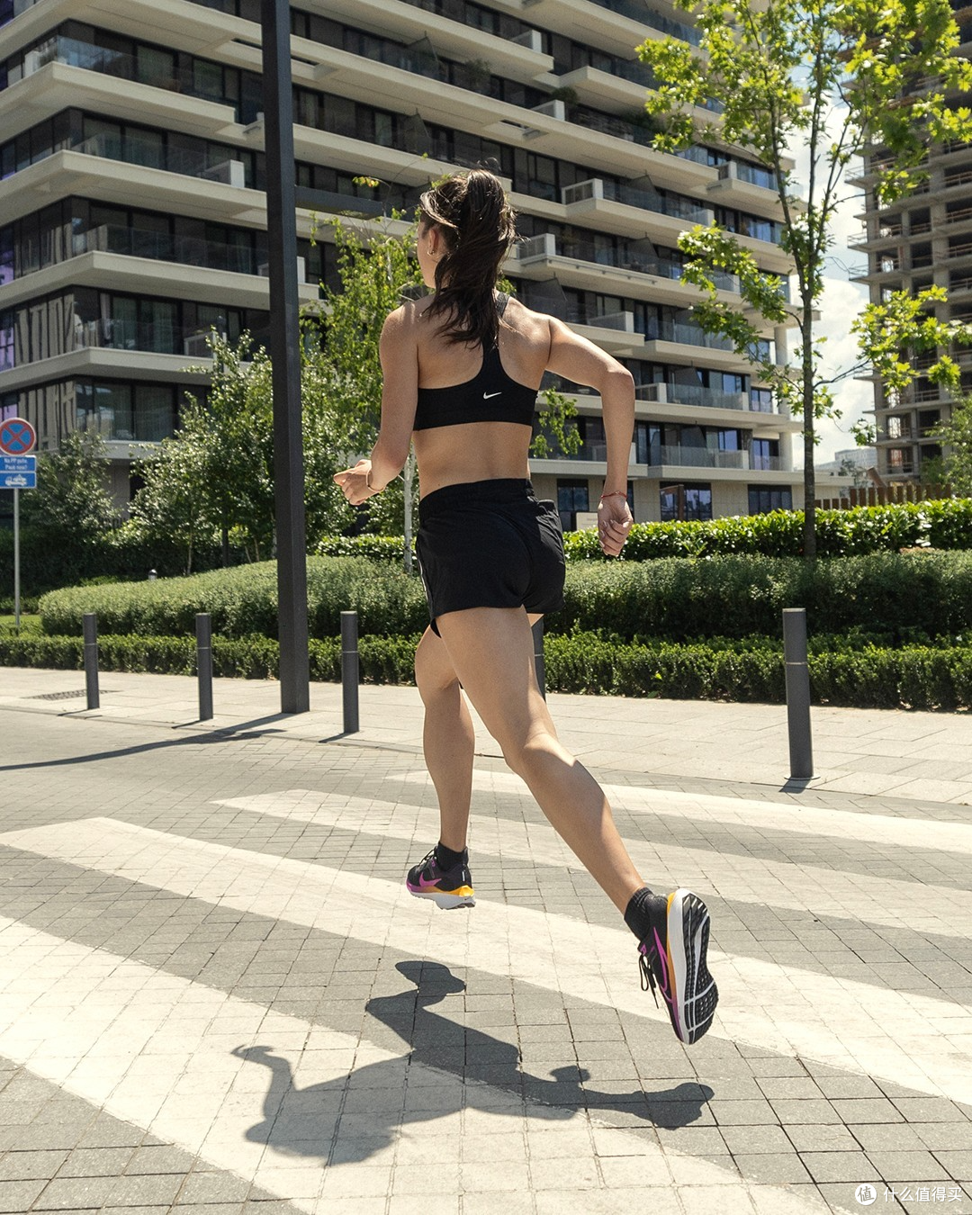 Nike跑鞋怎么选？中底、气垫、鞋面全讲清，一篇搞懂！