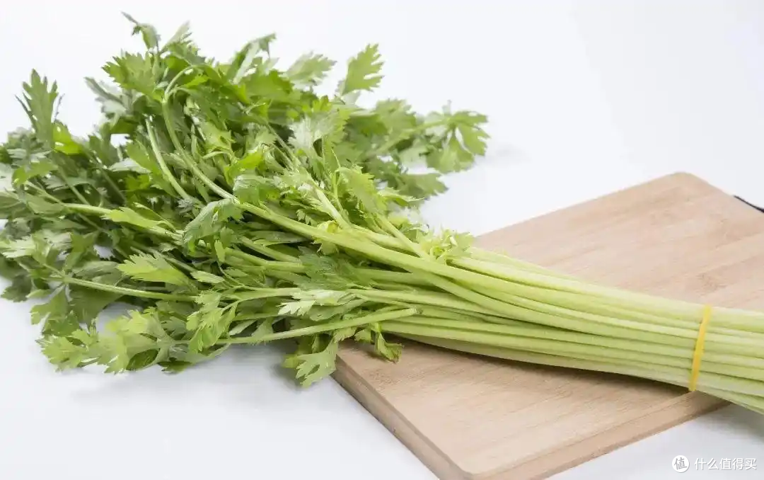 减脂餐盘精选:8种高效瘦身蔬菜,营养师力荐