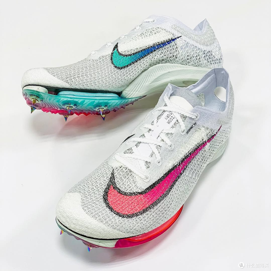 Nike跑鞋怎么选？中底、气垫、鞋面全讲清，一篇搞懂！