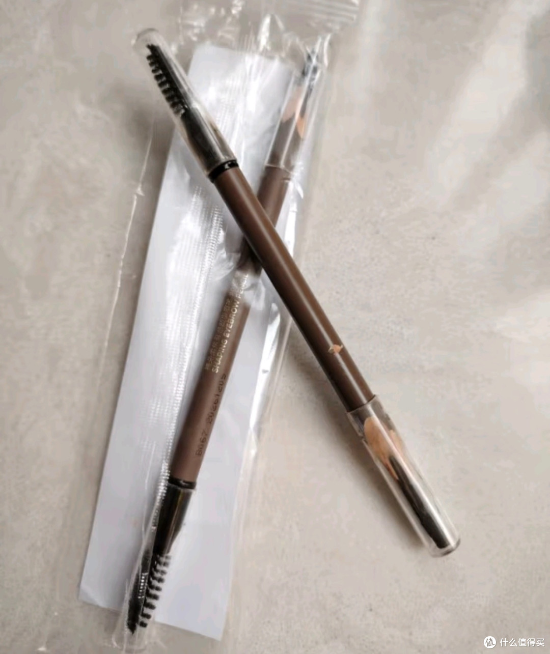 性价比高的眉笔推荐:橘朵砍刀眉笔