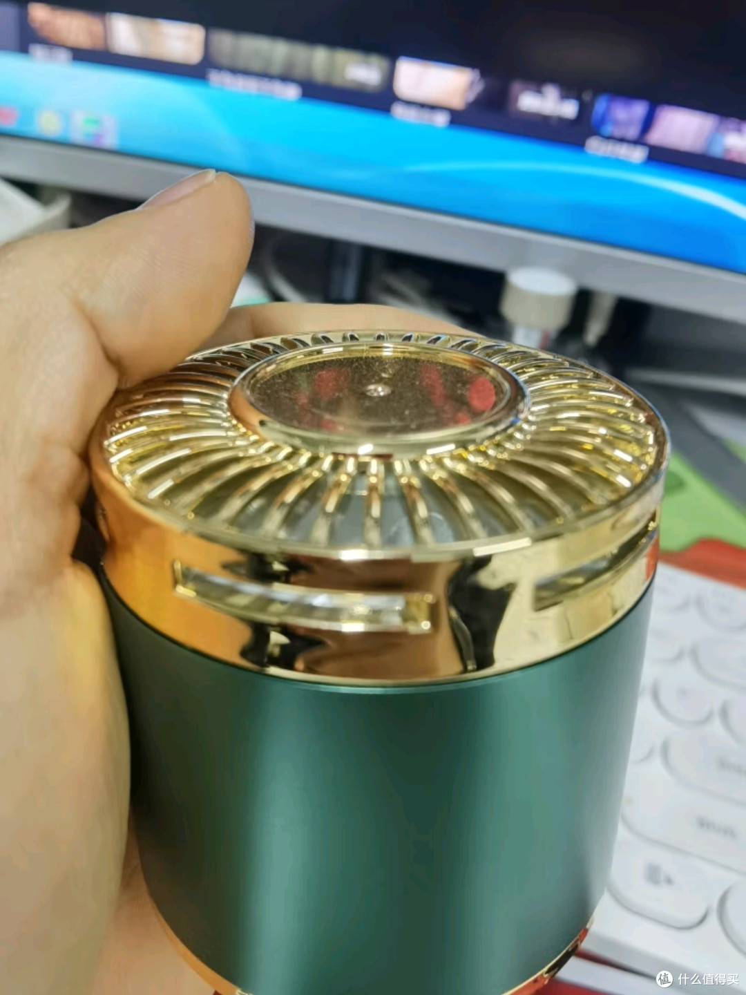 雅士必德车载香薰:栀子香韵,持久留香,打造车内清新空间