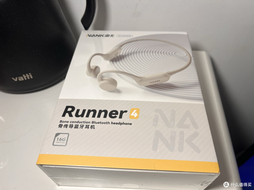 轻盈不入耳,澎湃低音自带内存,南卡Runner4 重构运动音乐新体验
