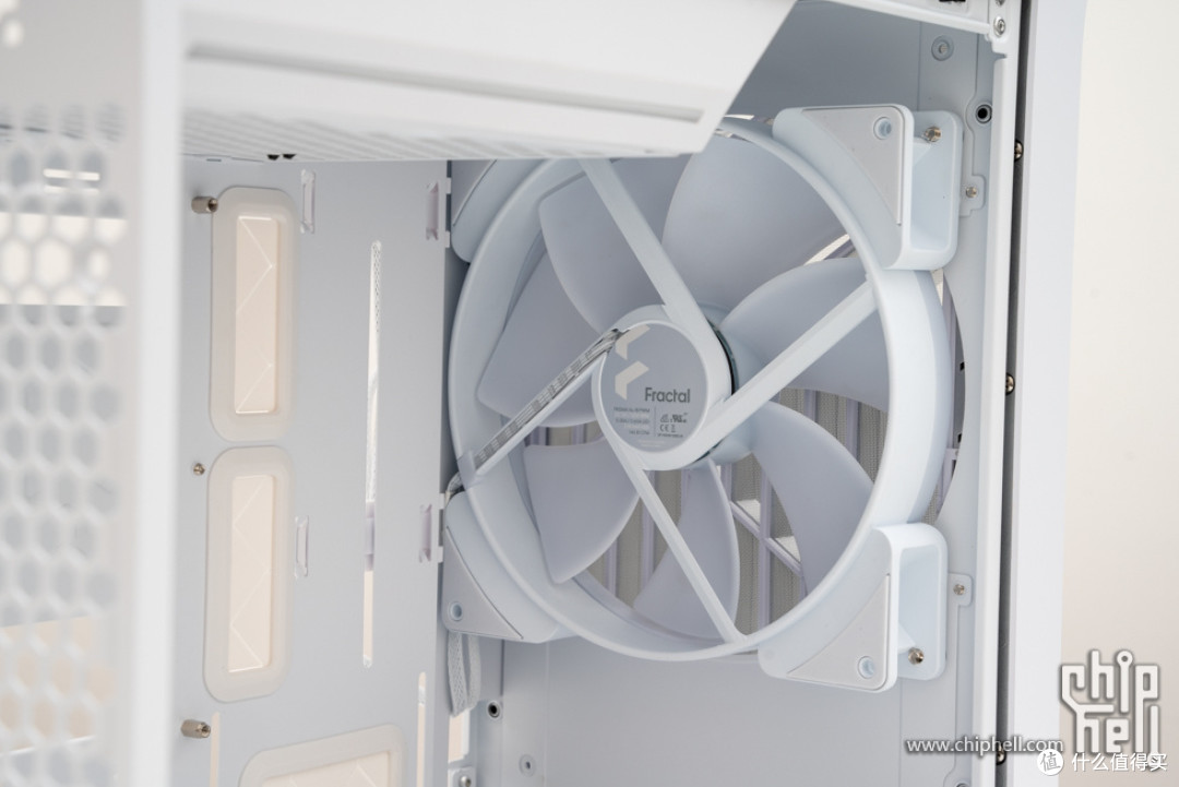 整个世界都安静了,分型工艺 Torrent Nano 装机展示