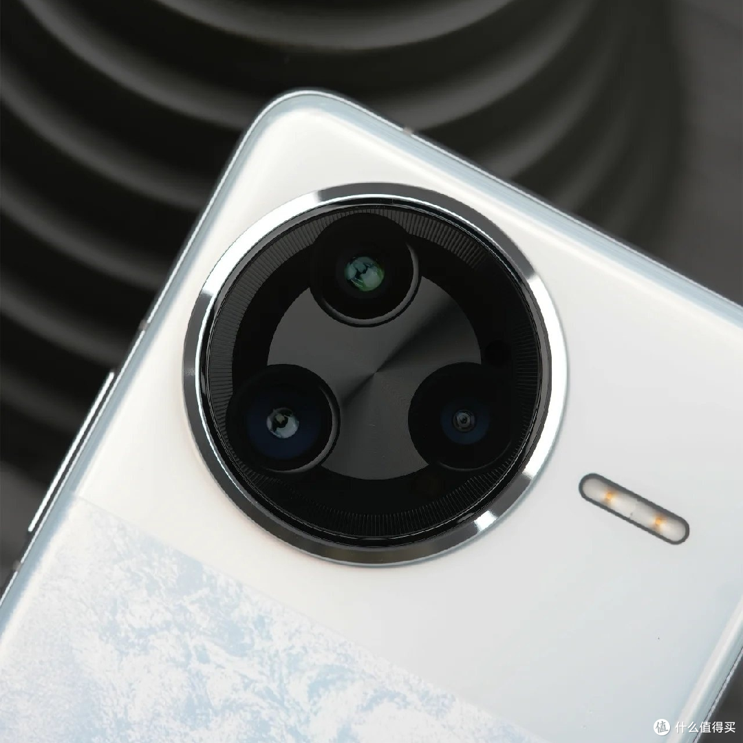 旗舰配置平民化!Redmi K80 Pro成2025放心购机首选