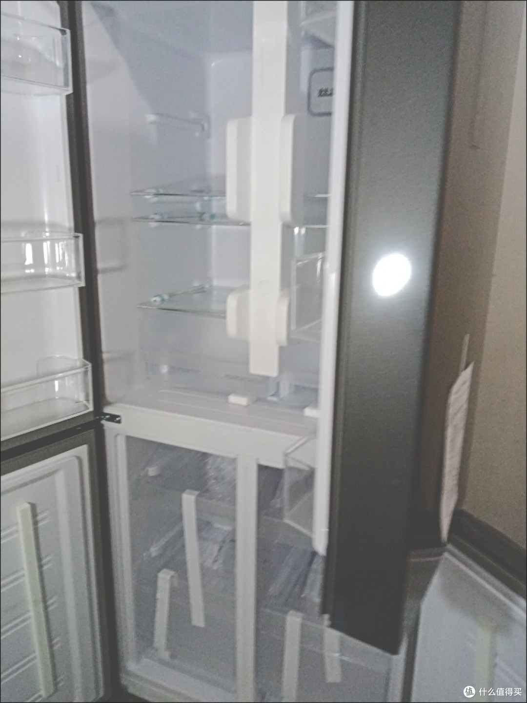 科普助力放心购，康佳冰箱抱回家