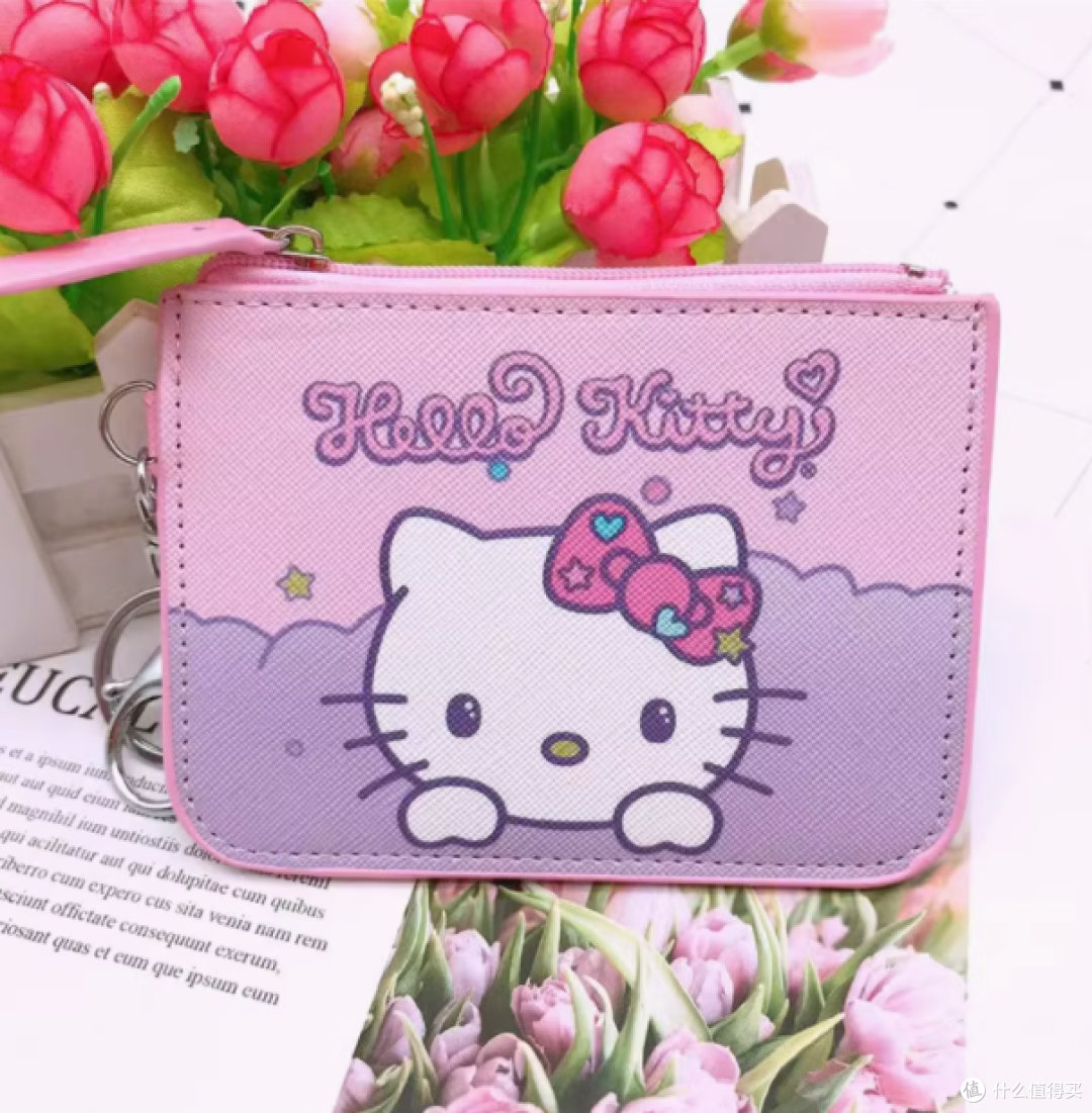 萌趣相伴:Hello Kitty 小卡包,你的贴心时尚伙伴