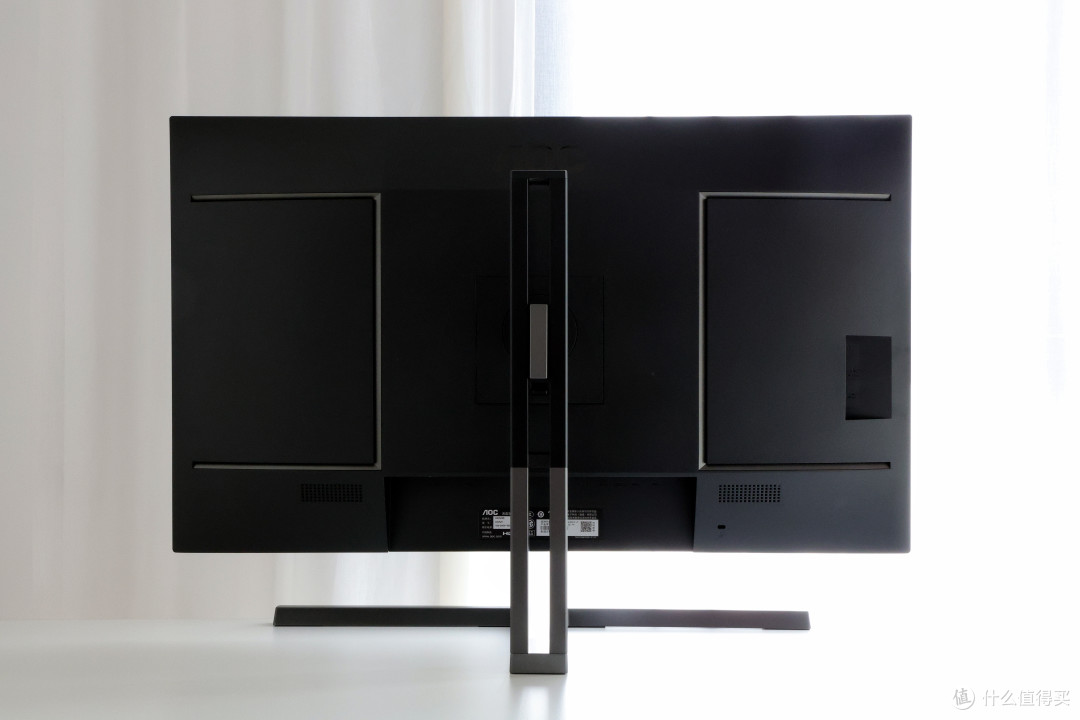 2025最值得入手的显示器——AOC U32U3D 31.5英寸4K显示器