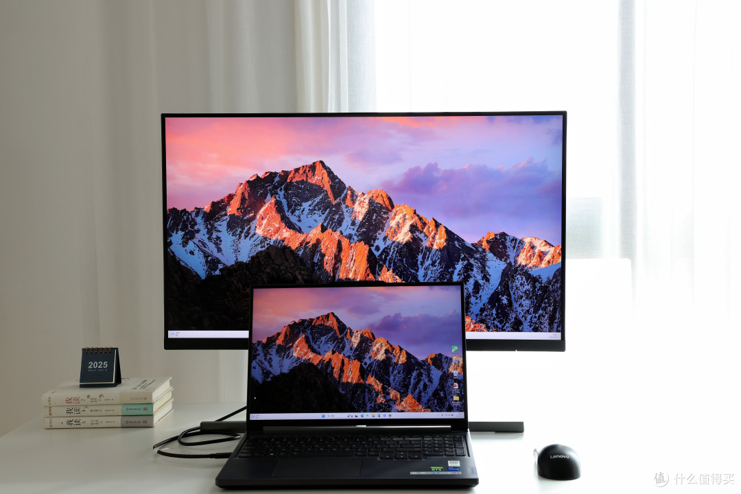 2025最值得入手的显示器——AOC U32U3D 31.5英寸4K显示器