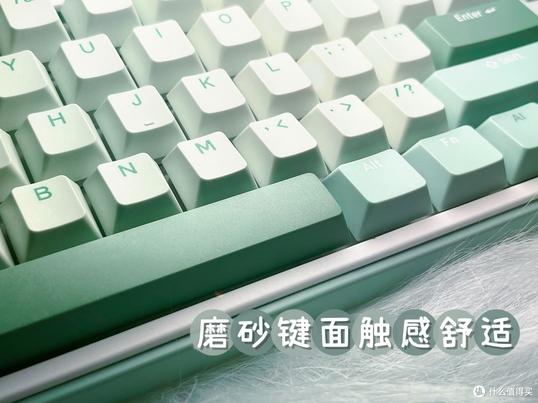 AI就在指尖上！RK R87PRO AI四模键盘，重新定义生产力的未来！