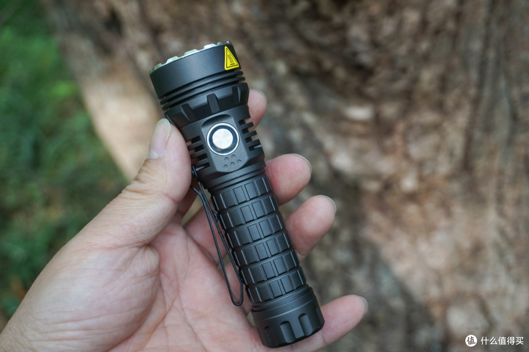 超便携远射手电,X50开启户外新体验