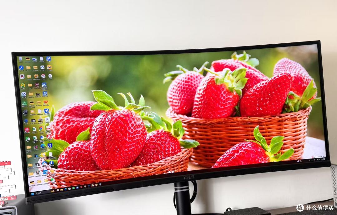 1300+元，38英寸Nano IPS-LG 面板曲面、带鱼屏，值得入手吗？