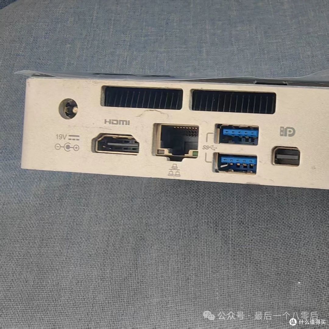 160玩双盘位轻NAS,intle nuc6i3,支持硬解4k