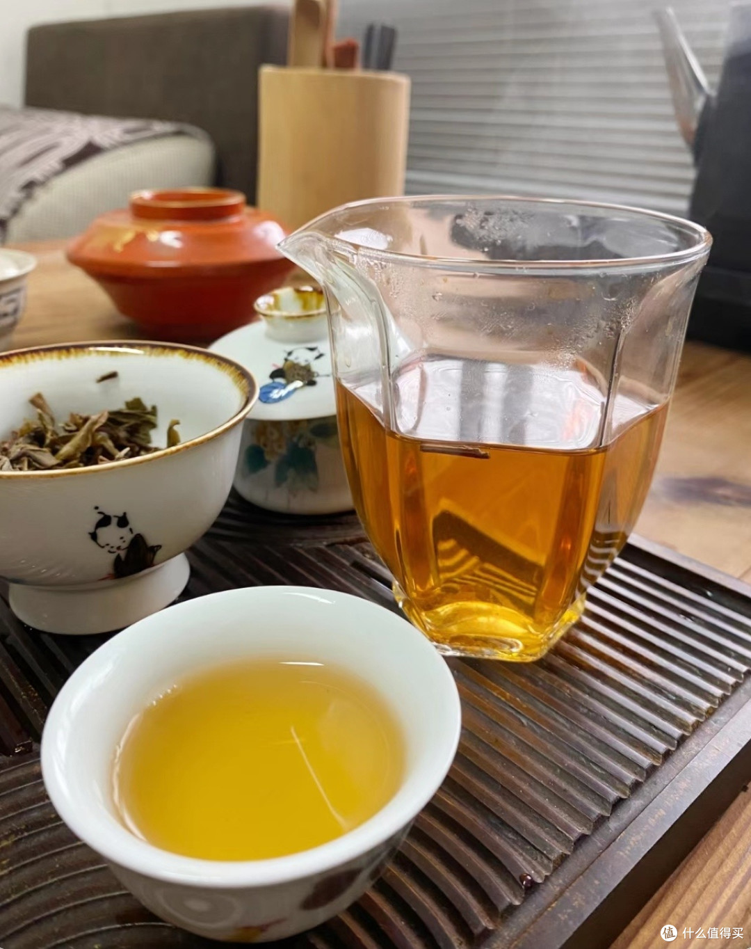 提神醒脑试试普洱茶饮