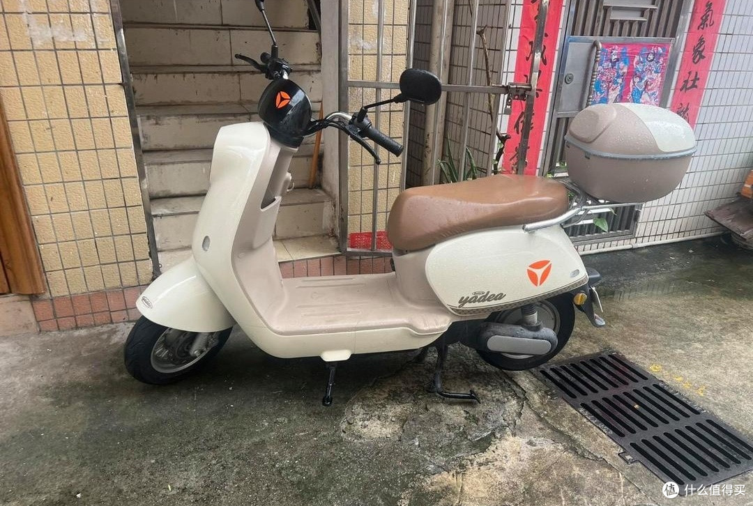 探讨小电驴在城市交通中的作用,以及它对环保的意义