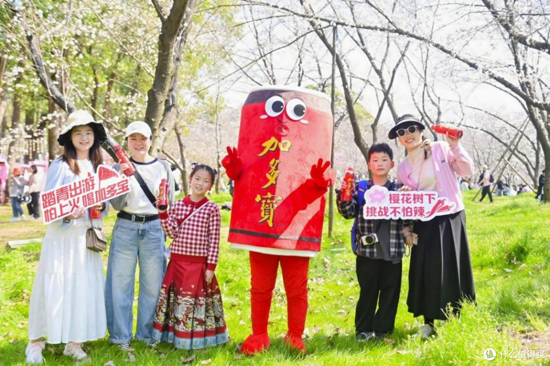加多宝携手各地文旅,共绘春日经济新画卷