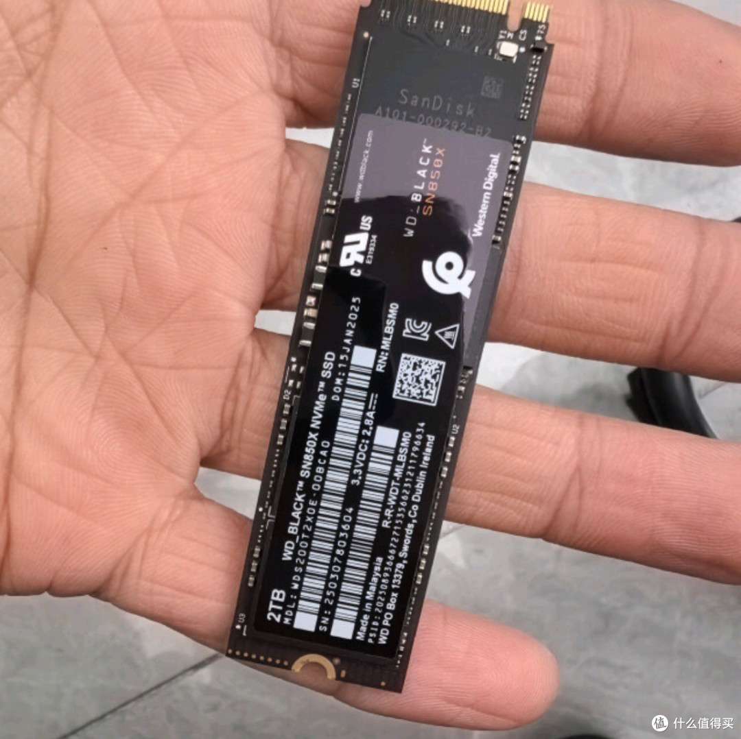 西部数据SN850X PCIe 4.0固态:8TB超大容量,为游戏电竞加速!