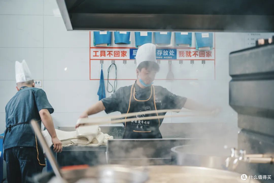 这座超威武的小城，就凭美食也值得你来一趟！