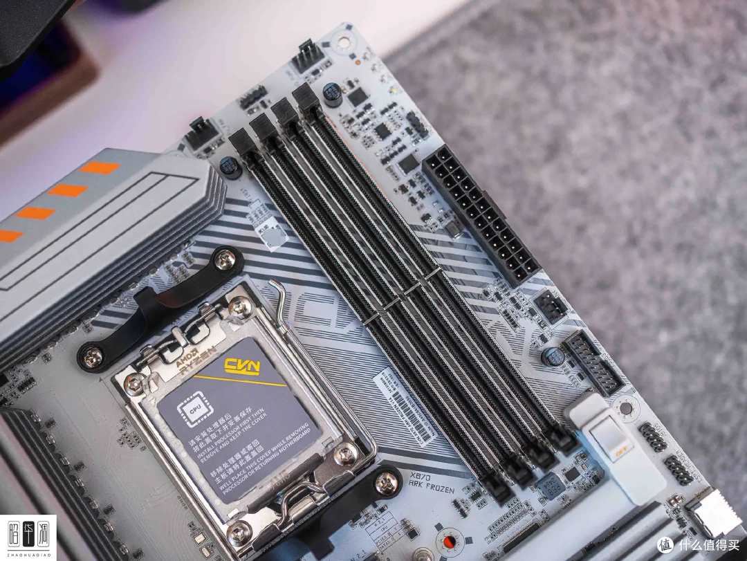 中端板皇诞生记!CVN X870方舟+9950X3D越级绞杀旗舰平台