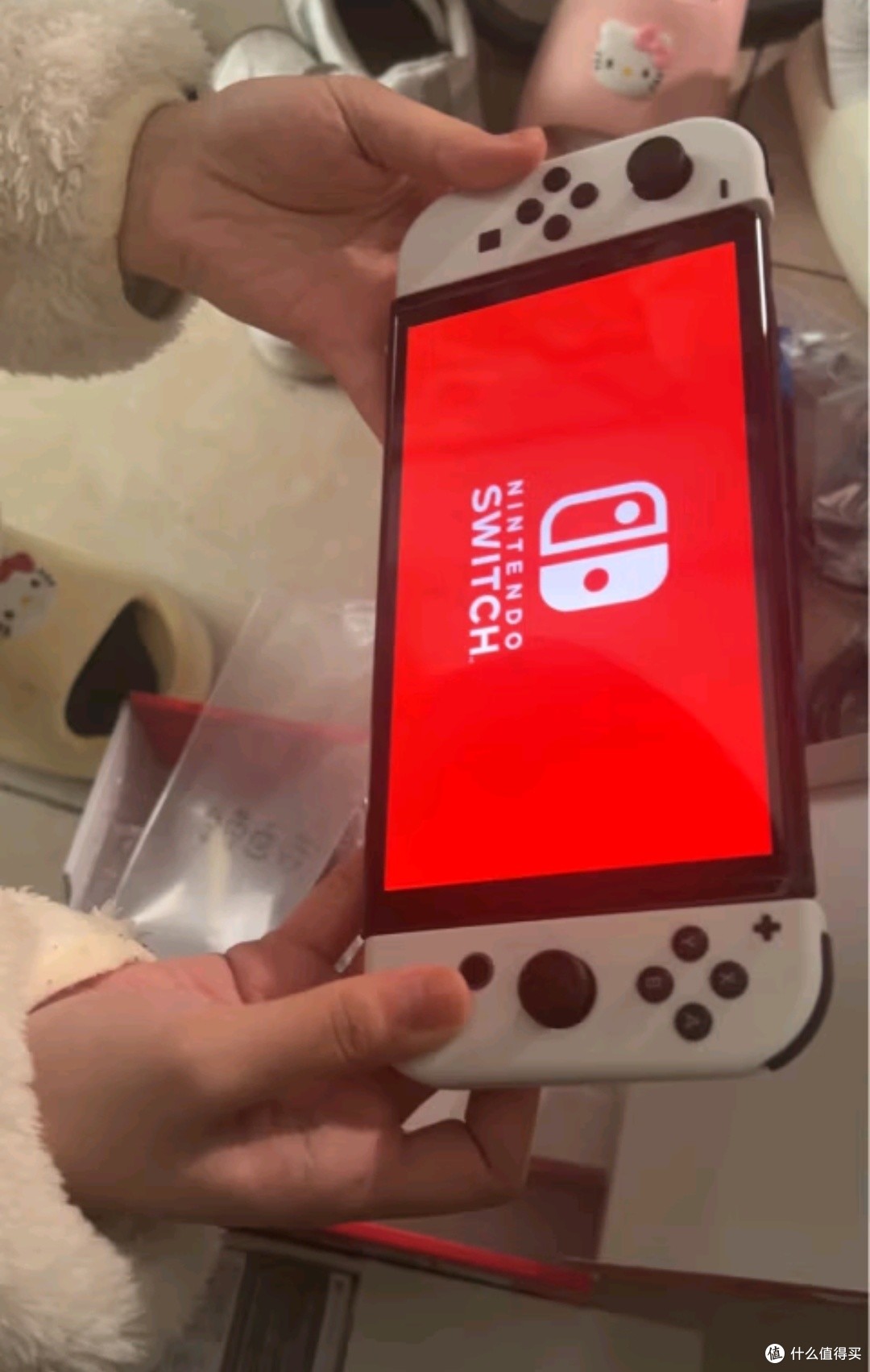 Nintendo Switch 任天堂游戏机，让你生活多姿多彩！
