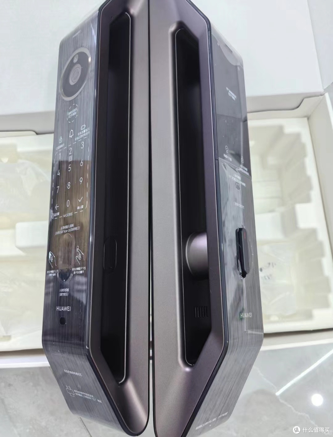 华为智能门锁 Pro 尊享版：智能守护，家的“新钥匙”🔑