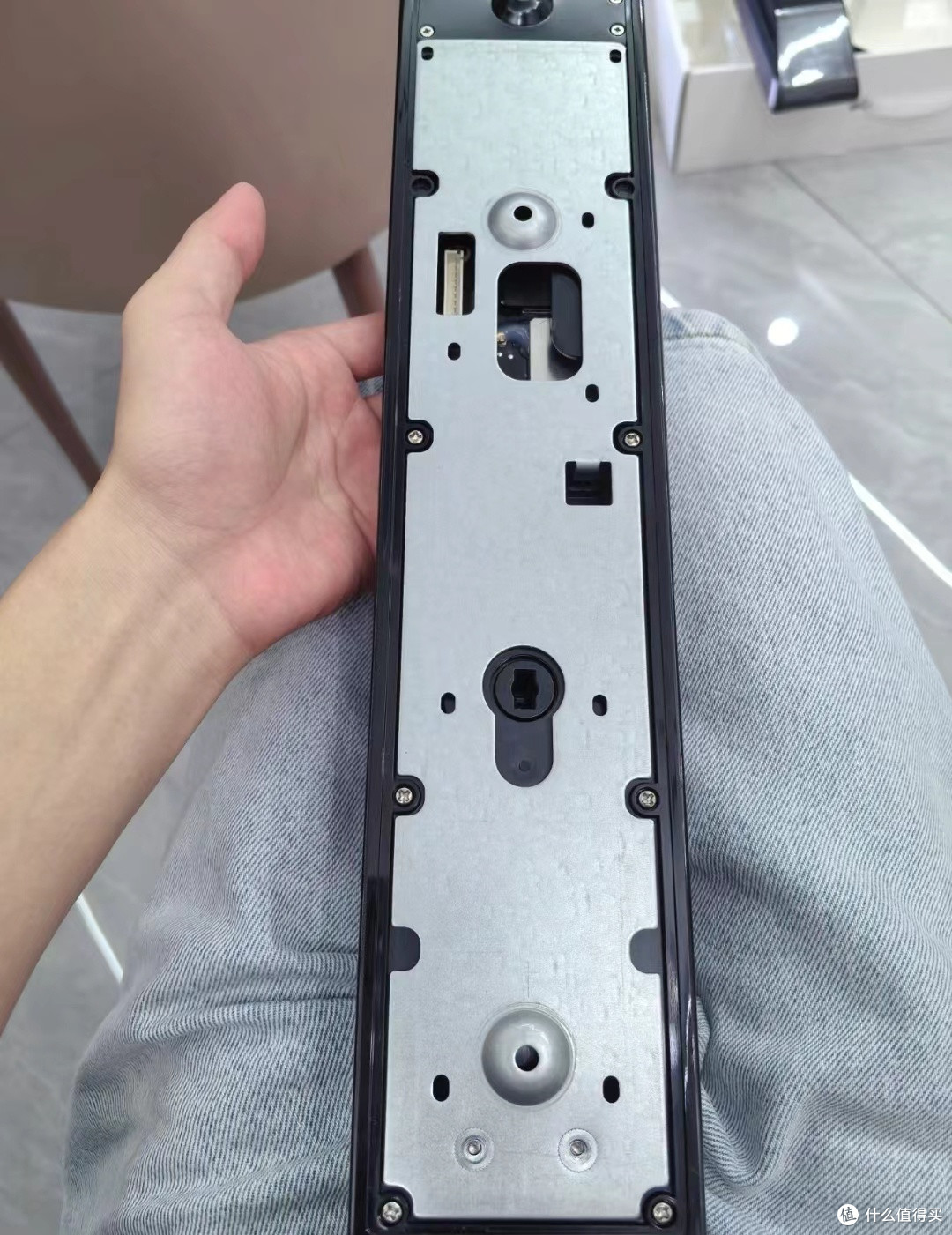华为智能门锁 Pro 尊享版：智能守护，家的“新钥匙”🔑