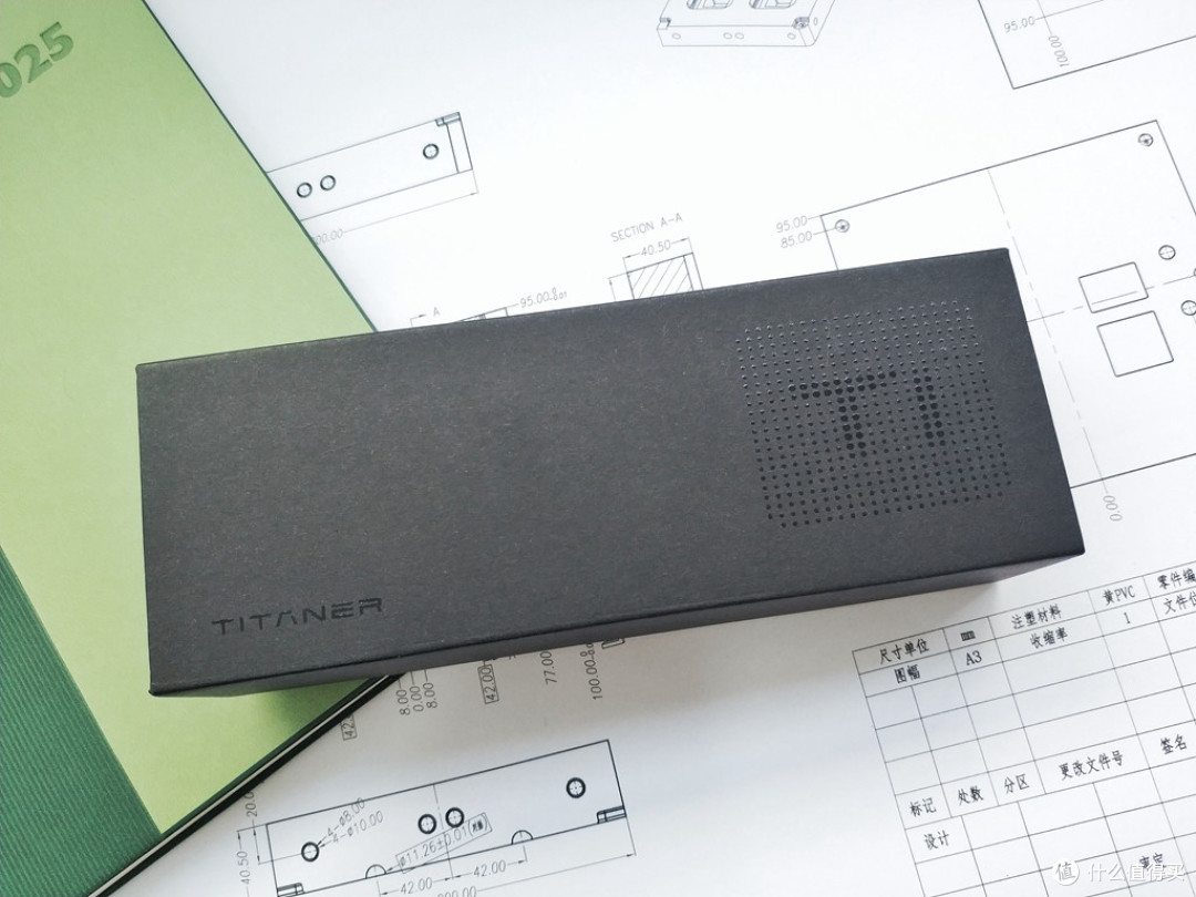 来自赛博未来的多面机械伙伴:TITANER 北斗作钛合金多功能推牌