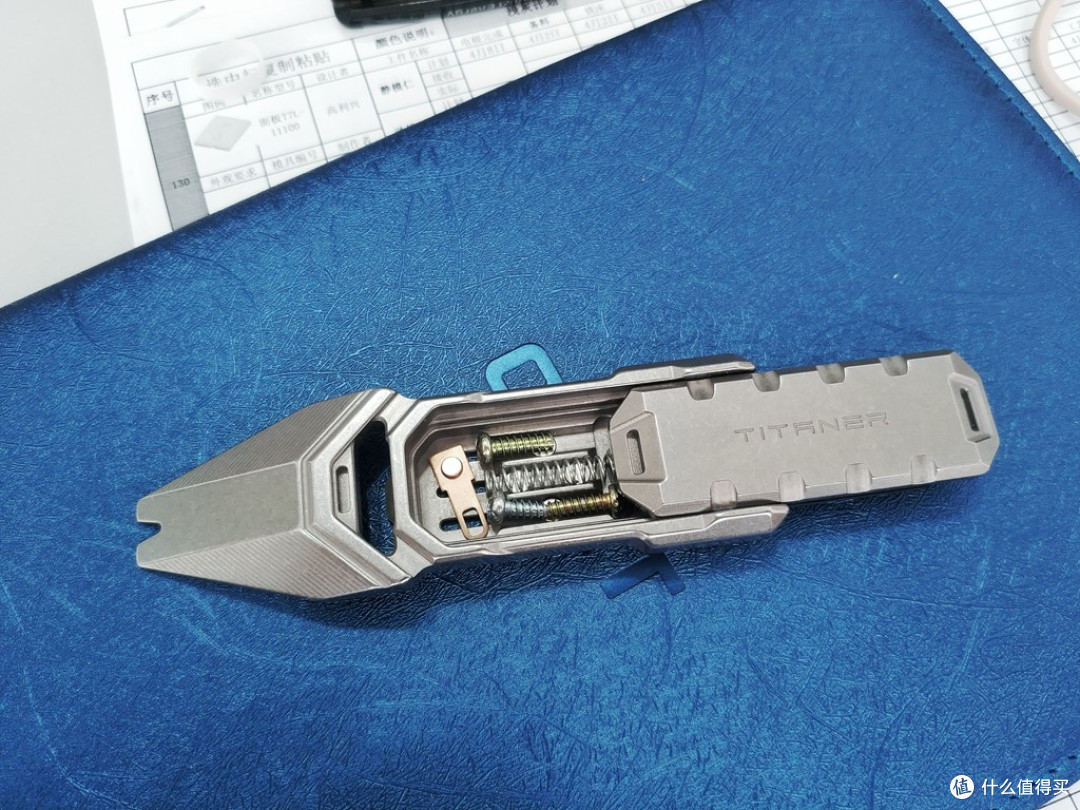 来自赛博未来的多面机械伙伴:TITANER 北斗作钛合金多功能推牌