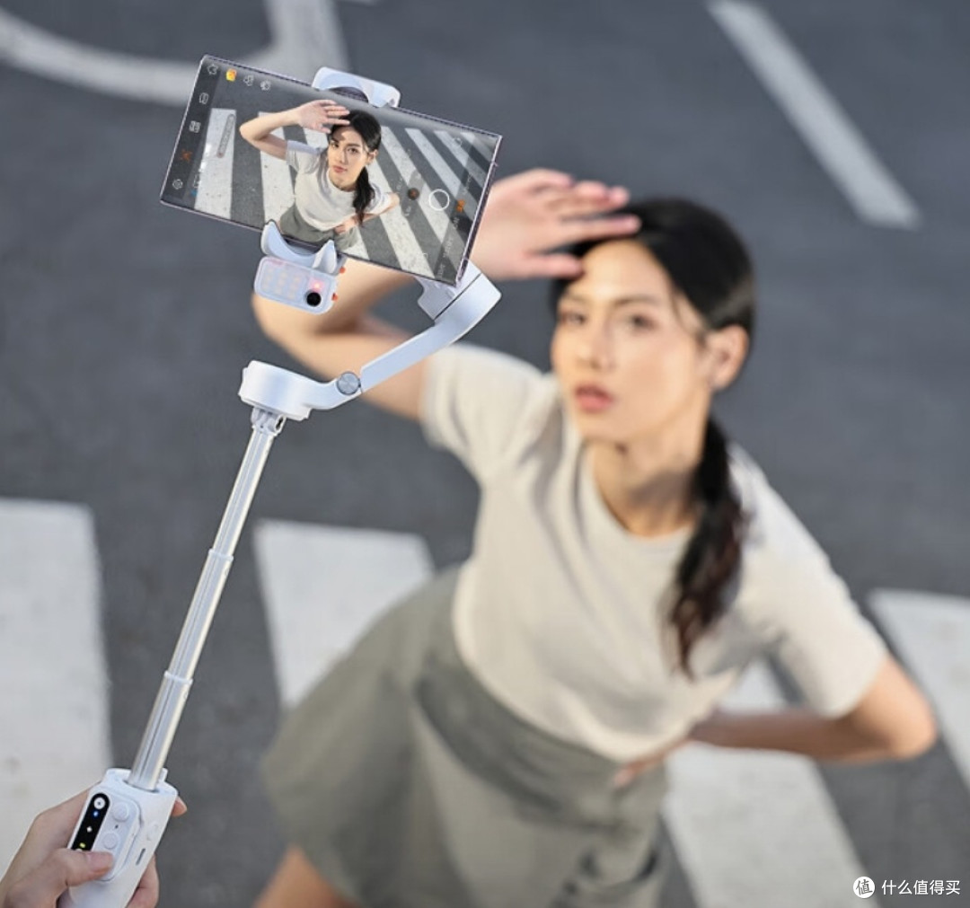 看演出神器:浩瀚卓越(hohem)V3 手机云台稳定器