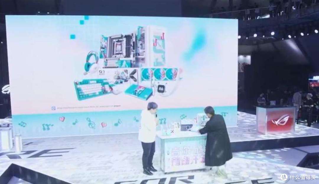 初音未来x华硕天选联名新品发布？这下不得不买了！╰(￣ω￣ｏ)