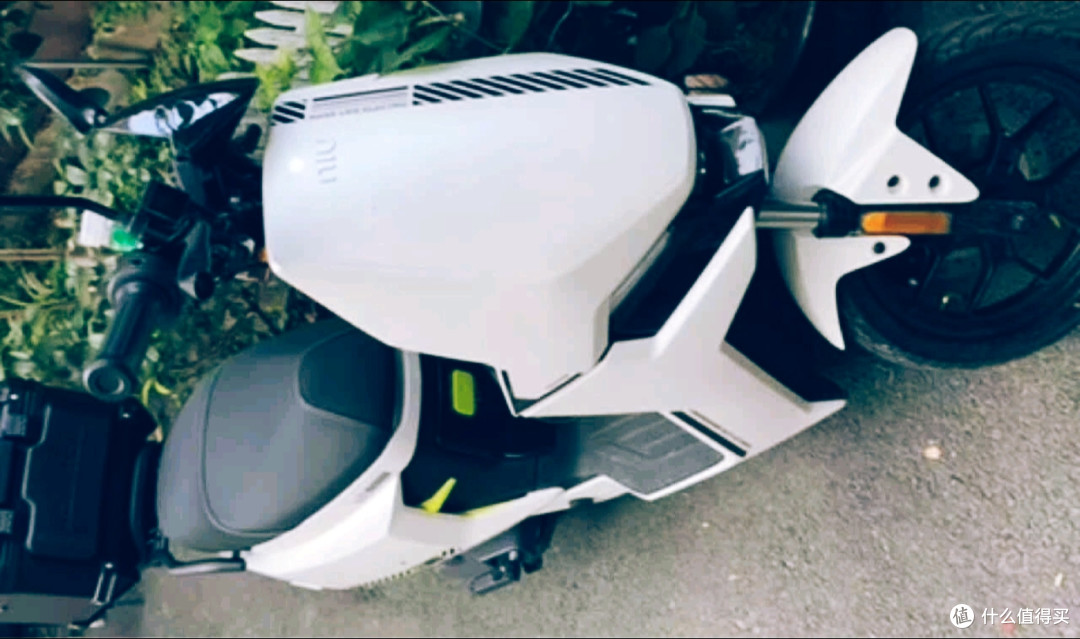 小牛F400t:城市通勤新选择