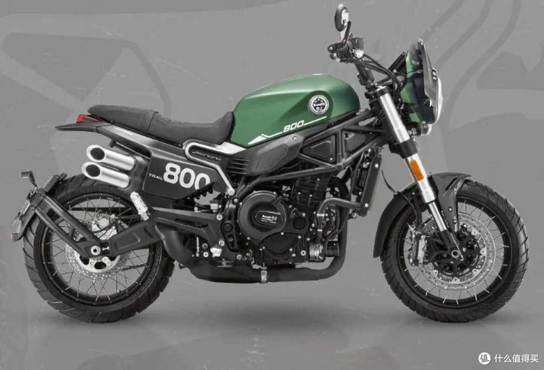 2024款贝纳利(Benelli)Leoncino 800复古摩托车