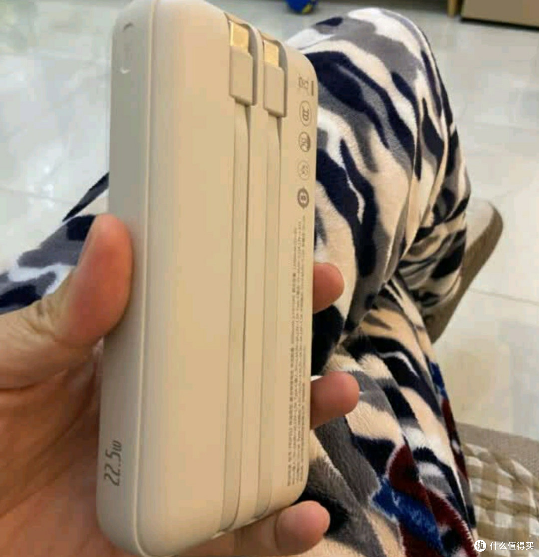 倍思充电宝20000毫安：快充极速，数显便捷，出行必备神器！🚀