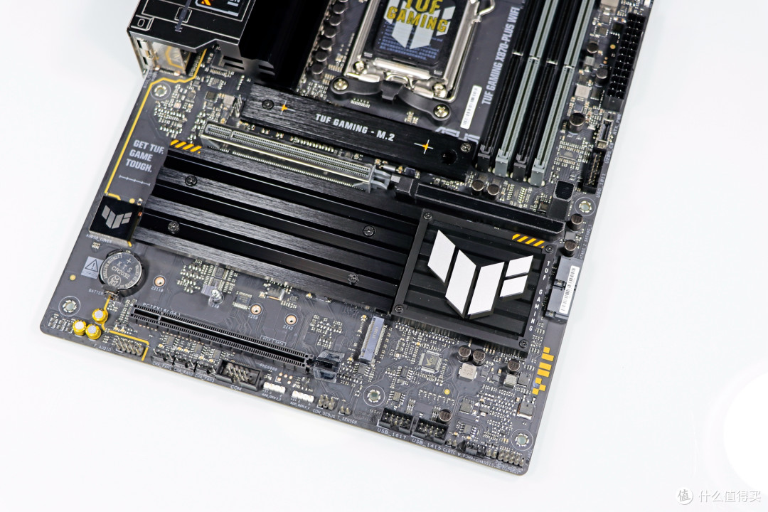 AMD R9 9950X3D 真强!搭配华硕 TUF X870-PLUS 与 索泰 RTX 5080
