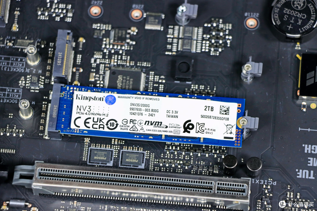 AMD R9 9950X3D 真强!搭配华硕 TUF X870-PLUS 与 索泰 RTX 5080