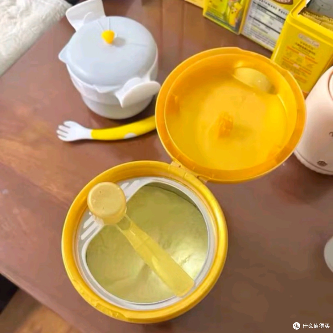 飞鹤星飞帆卓睿婴幼儿配方奶粉:卓越营养,守护宝贝成长的每一步