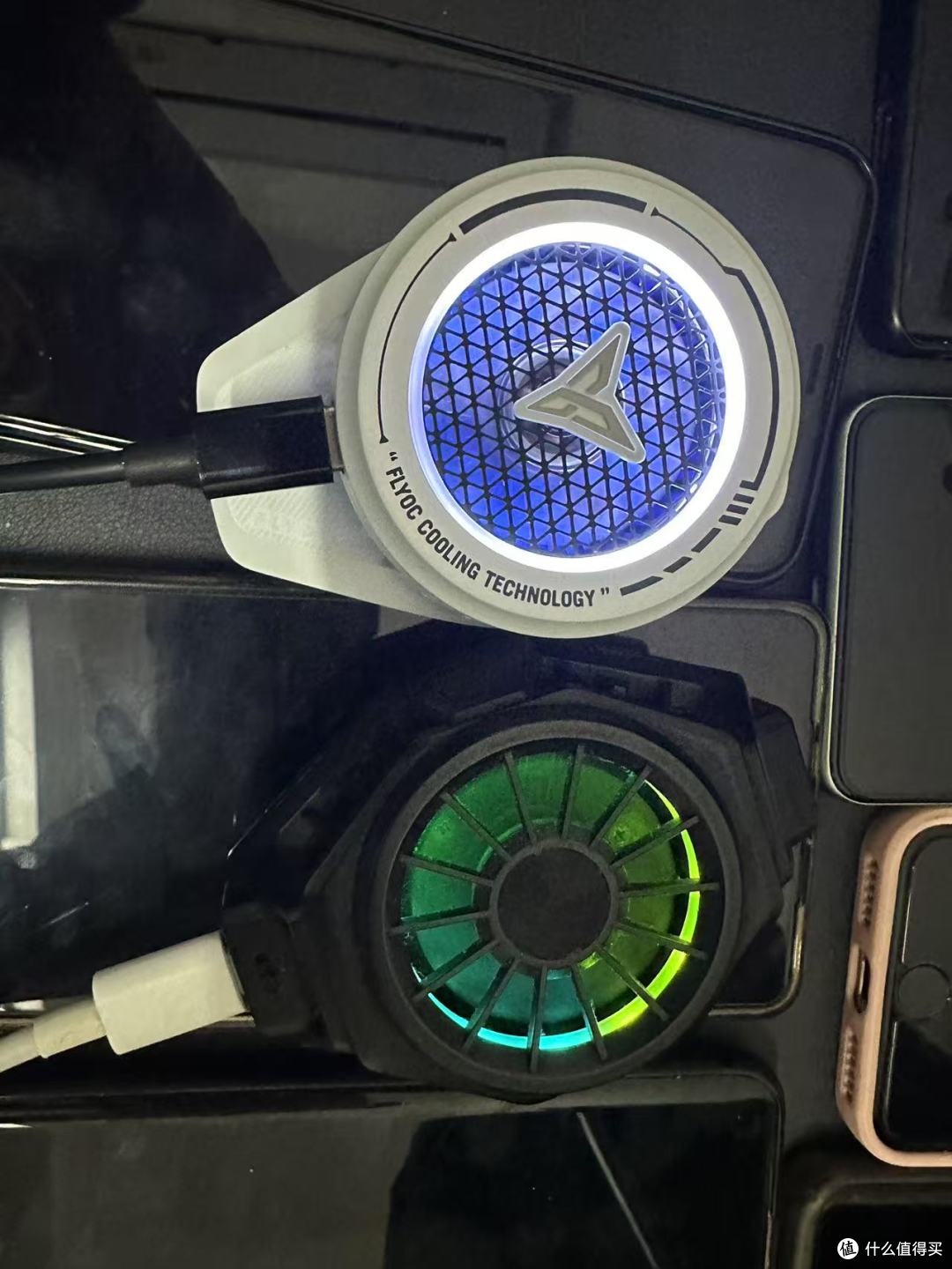 飞智 B7 背夹散热器基础评测报告