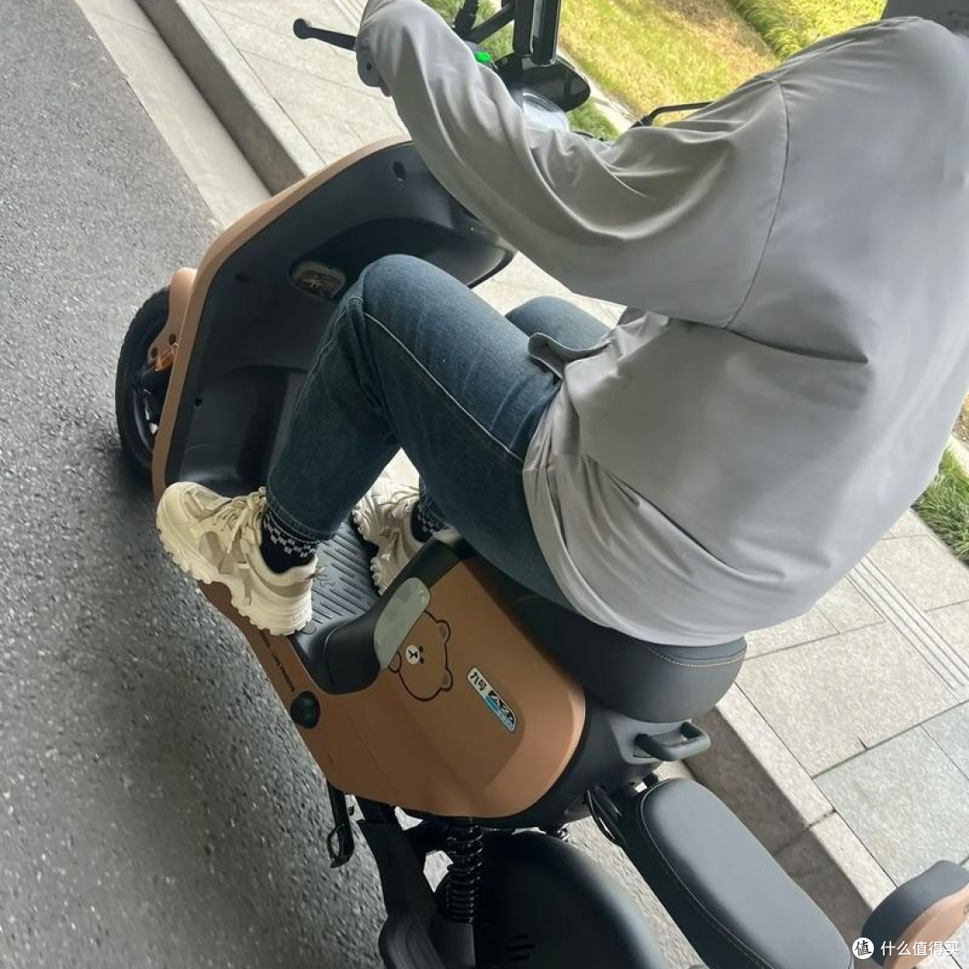 电动自行车解决城市出行难题