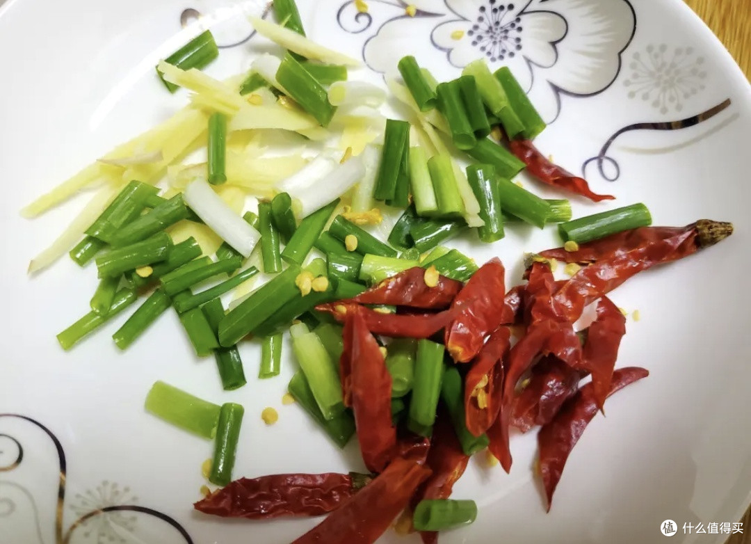 春日美食:西葫芦炒肉