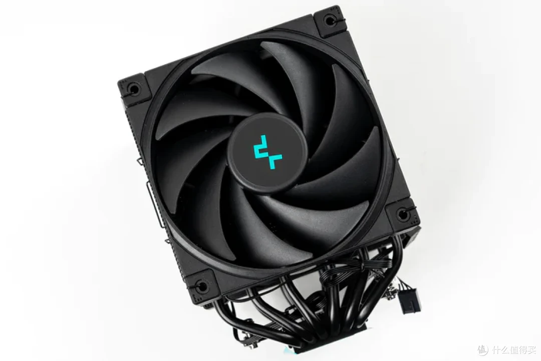 轻奢小家具——乔思伯T6+ROG STRIX X670E-I +ASUS4060LP装机分享