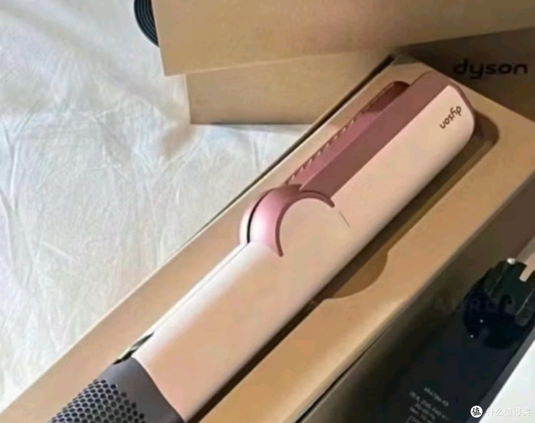 戴森Airstrait HT01 吹风直发器 干发直发二合一 利用气流造型