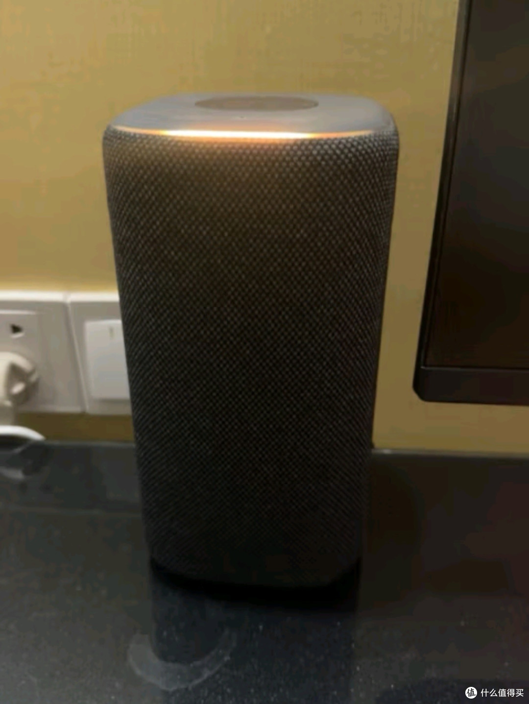 小米智能音箱Pro:科技与艺术的完美融合,开启智能生活新篇章